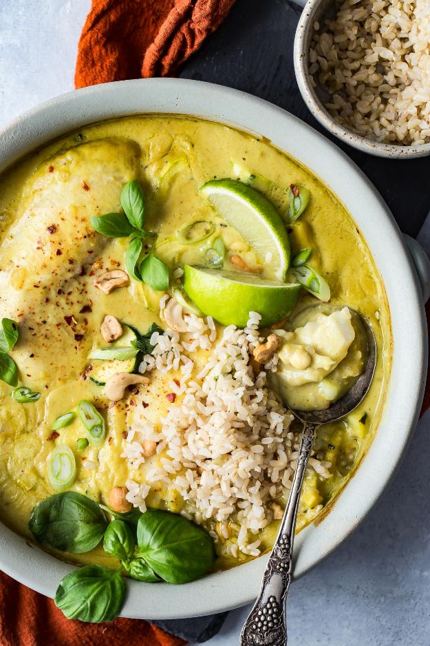 Tilapia Recipes - Green Curry Tilapia With Basil and Turmeric - Best Recipe Ideas for Tilapia Fish - Dinner, Lunch, Snacks and Appetizers - Healthy Foods, Gluten Free Low Carb and Keto Friendly Dishes - Salads, Pastas and Easy Weeknight Dinners, Lunches for Work - Broiled, Grilled, Lemon Baked, Fried and Quick Ways to Make Tilapia #fish #healthy #recipes
