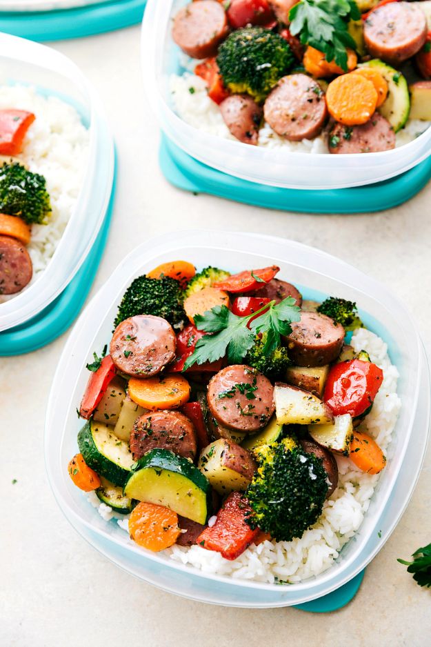 Healthy Meal Prep Recipe - One Pan Healthy Italian Sausage Veggies - Meat Meal Prepping Recipes for Lunch - Boxed Meal to Make Ahead for Lunch