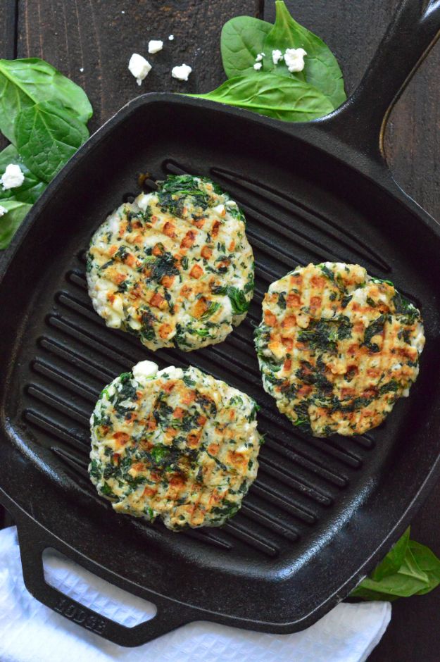 Ground Turkey Recipes - Spinach Feta Turkey Burgers - Healthy and Easy Turkey Recipe Ideas for Dinner, Lunch, Snack - Quick Crockpot and Instant Pot, Casserole, Meatballs, Pasta and Burgers - Keto Friendly and Low Carb, Paleo, Gluten Free #turkeyrecipes