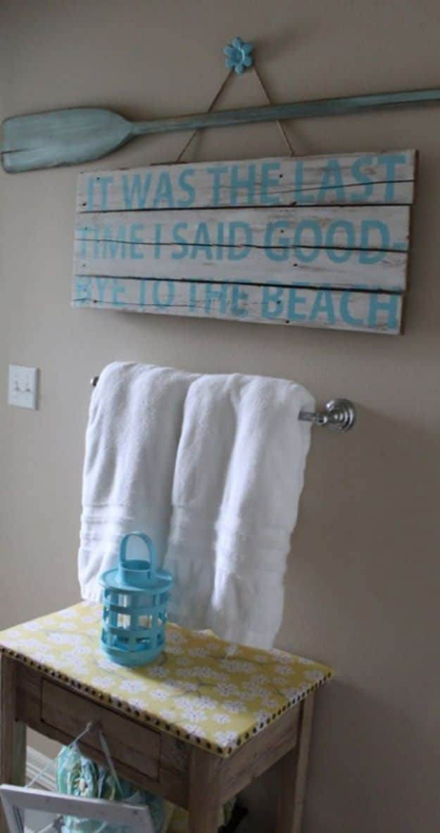 Cheap Bathroom Decor Ideas - Beachy Bathroom Sign - DIY Decor and Home Decorating Ideas for Bathrooms - Easy Wall Art, Rugs and Bath Mats, Shower Curtains, Tissue and Toilet Paper Holders #diy #bathroom #homedecor