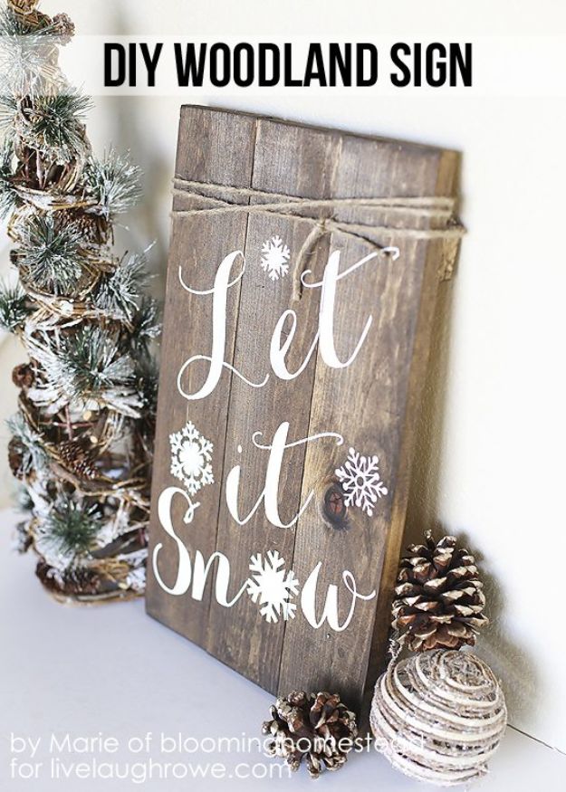 DIY Christmas Gifts - DIY Woodland Sign - Easy Handmade Gift Ideas for Xmas Presents - Cheap Projects to Make for Holiday Gift Giving - Mom, Dad, Boyfriend, Girlfriend, Husband, Wife #diygifts #christmasgifts 