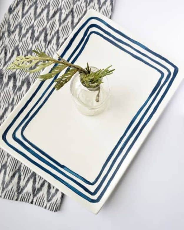 Fun DIY Ideas for Adults - Anthropologie Inspired Painted Plate - Easy Crafts and Gift Ideas , Cool Projects That Are Fun to Make - Crafts Idea for Men and Women 