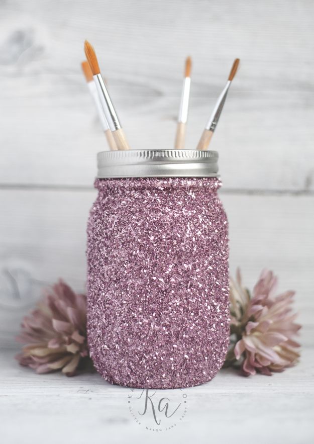 Fun DIY Ideas for Adults - DIY Glitter Mason Jar - Easy Crafts and Gift Ideas , Cool Projects That Are Fun to Make - Crafts Idea for Men and Women 