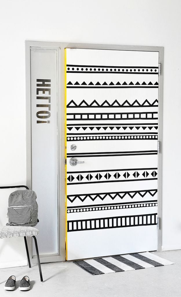 DIY Bedroom Decor Ideas - DIY Graphic Door - Easy Room Decor Projects for The Home - Cheap Farmhouse Crafts, Wall Art Idea, Bed and Bedding, Furniture