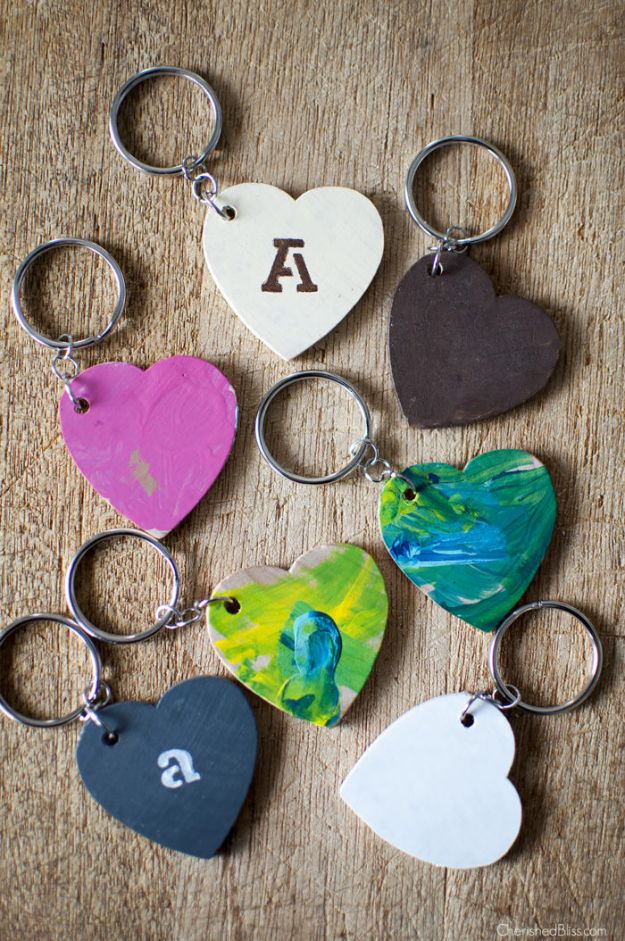 Fun DIY Ideas for Adults - DIY Keychains made from Wooden Hearts - Easy Crafts and Gift Ideas , Cool Projects That Are Fun to Make - Crafts Idea for Men and Women 