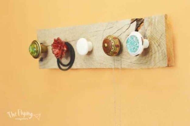 Fun DIY Ideas for Adults - DIY Rustic Jewelry Hanger - Easy Crafts and Gift Ideas , Cool Projects That Are Fun to Make - Crafts Idea for Men and Women 