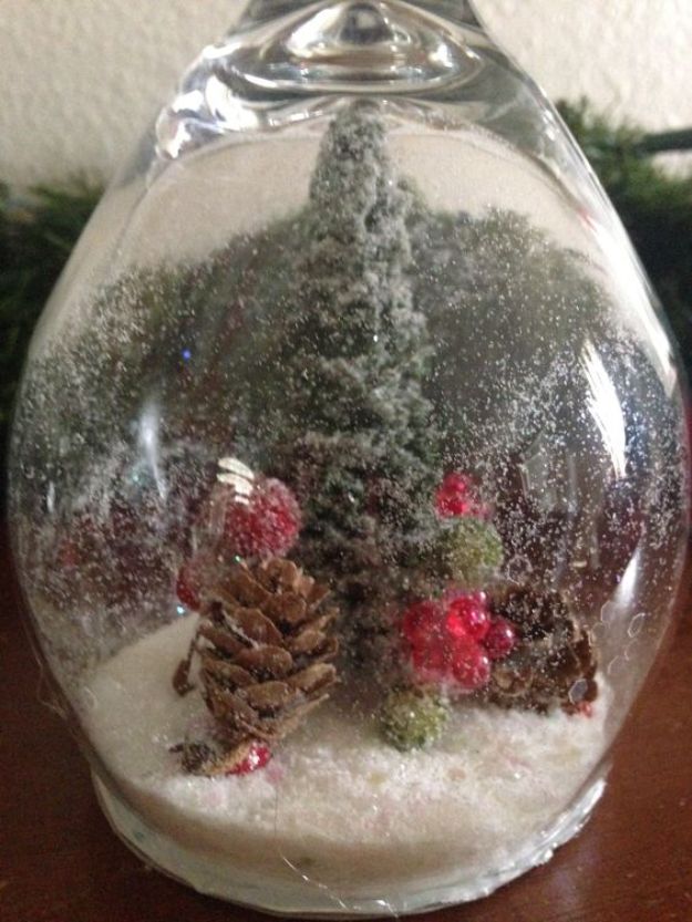 DIY Snow Globe Ideas - DIY Wine Glass Snow Globes - Easy Ideas To Make Snow Globes With Kids - Mason Jar, Picture, Ornament, Waterless Christmas Crafts - Cheap DYI Holiday Gift Ideas
