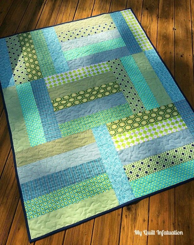 Easy Quilt Ideas for Beginners - Strip Tango Quilt - Free Quilt Patterns and Simple Projects With Fat Quarters - How to Make Baby Blankets, Table Runners, Jelly Rolls