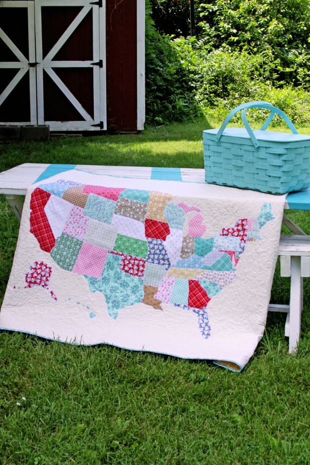 Easy Quilt Ideas for Beginners - US State Map Quilt - Free Quilt Patterns and Simple Projects With Fat Quarters - How to Make Baby Blankets, Table Runners, Jelly Rolls