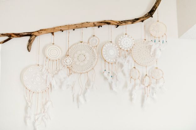 DIY Bedroom Decor Ideas - Vintage Doily Dreamcatcher DIY - Easy Room Decor Projects for The Home - Cheap Farmhouse Crafts, Wall Art Idea, Bed and Bedding, Furniture