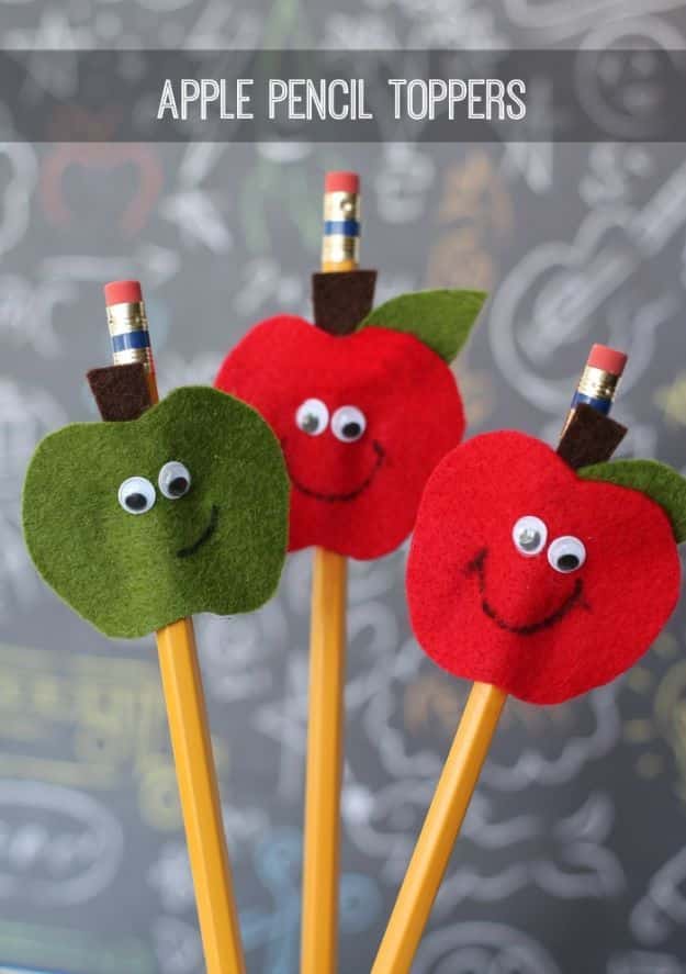 DIY Apple Crafts | Apple Pencil Toppers - Cute and Easy DIY Ideas With Apples - Painting, Mason Jars, Home Decor