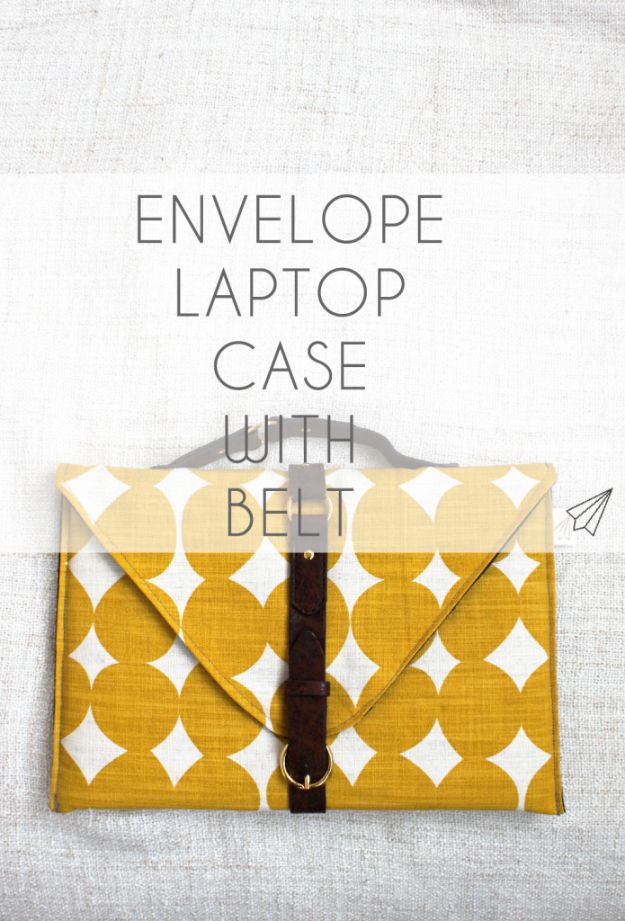 DIY Laptop Bags - Envelope Laptop Case With Belt - Easy Bag Projects to Make For Your Computer - Cool and Cheap Homemade Messnger Bags, Cases for Laptops - Shoulder Bag and Briefcase, Backpack