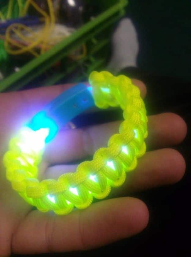 DIY Paracord Bracelet Ideas - Glowing Paracord Bracelet - Tutorials for Easy Woven Paracord Bracelets | Survival and Stitched Patterns With Instructions and How To