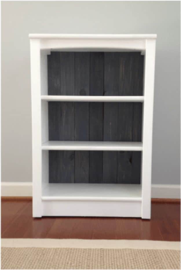 DIY Bookshelves - Pallet Bookshelf Makeover - Easy Book Shelf Ideas to Build for Cheap Home Decor - Tutorials and Plans, Best IKEA Hacks, Rustic Farmhouse and Mid Century Modern