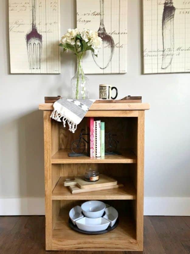 DIY Bookshelf Ideas - Simple Little DIY Bookshelf - DYI Bookshelves and Projects - Easy and Cheap Home Decor Idea for Bedroom, Living Room - Step by Step tutorial #diy #diyideas #diydecor #homedecor