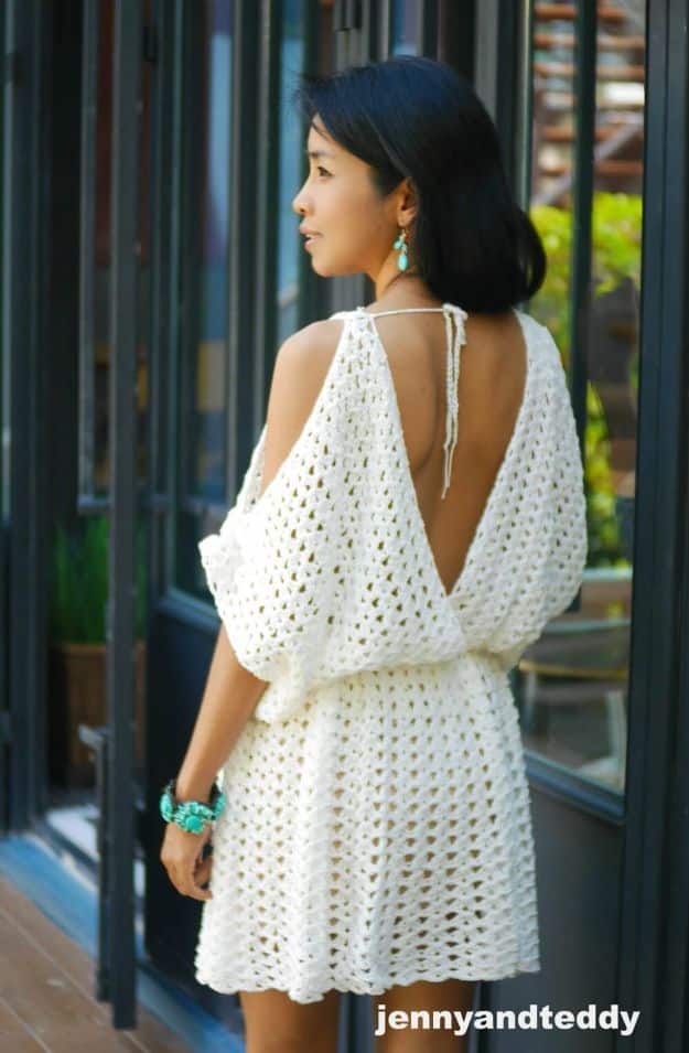 DIY Boho Clothes and Jewelry - White Hippie Boho Mini Dress - How to Make Easy Boho Fashion On A Budget - Edgy Homemade Hippe Clothing Ideas for Summer, Winter, Spring and Fall