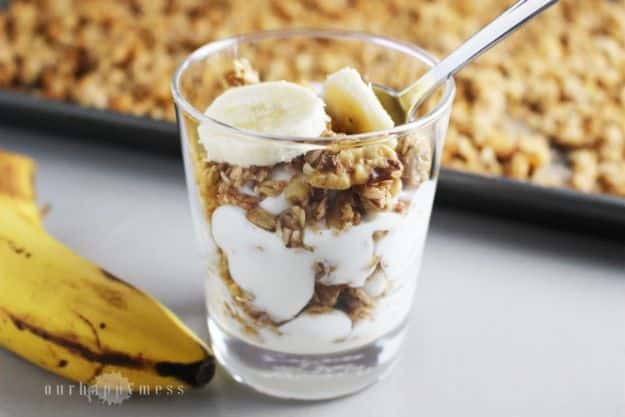 Best Coconut Recipes - Banana Granola with Coconut - Easy Recipe Ideas With Coconut - Side Dishes, Salads and Dessert Idea Made With Coconut - Cake, Cookies, Salad, Chicken