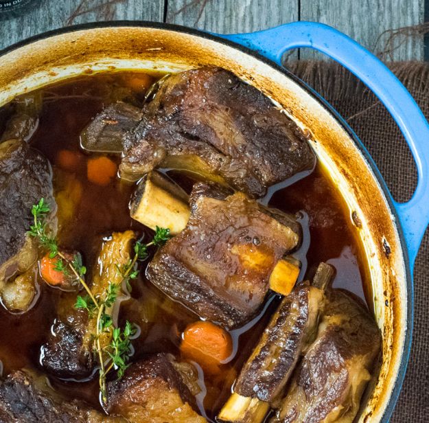 Dutch Oven Recipes - Beer Braised Short Ribs - Easy Ideas for Cooking in Dutch Ovens - Soups, Stews, Chicken Dishes, One Pot Meals and Recipe Ideas to Slow Cook for Easy Weeknight Meals
