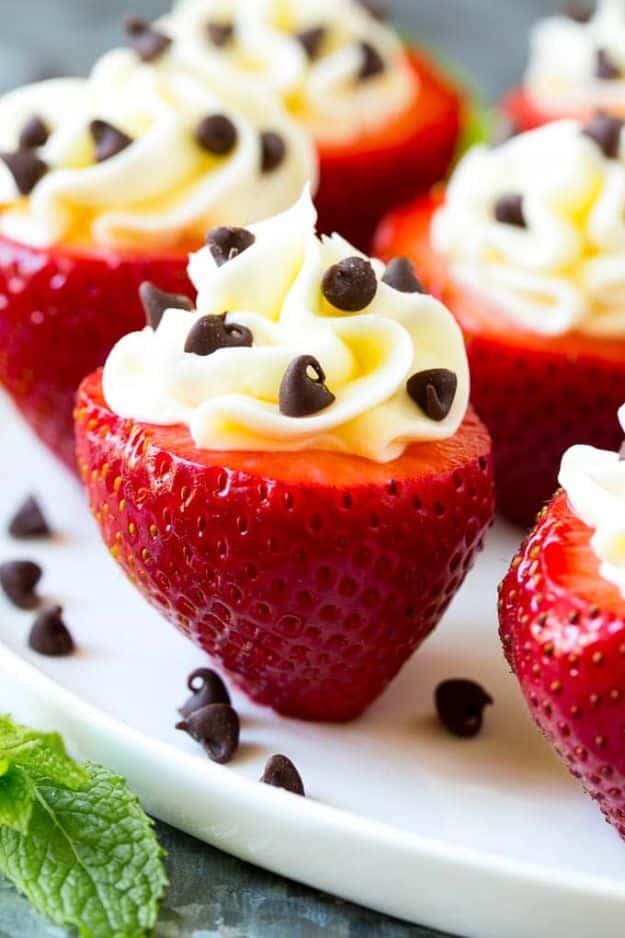 Best Strawberry Recipes - Cheesecake Stuffed Strawberries - Easy Recipe Ideas With Fresh Strawberries - Dessert, Cakes, Breakfast, Muffins, Pie, Salad