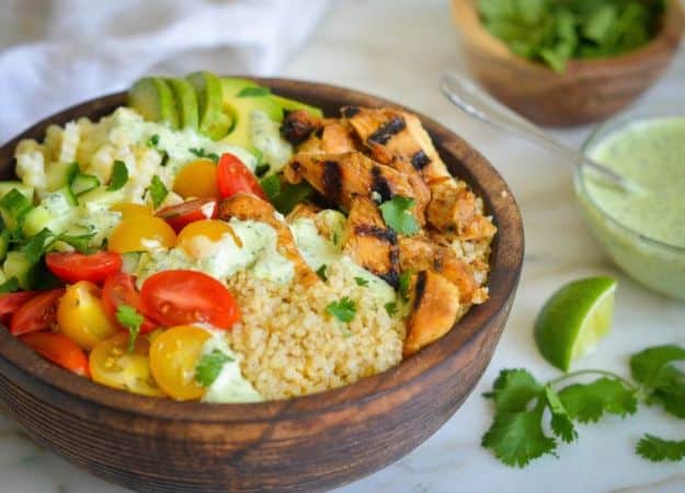 Quinoa Recipes - Chicken & Quinoa Burrito Bowls with Spicy Green Sauce - Easy Salads, Side Dishes and Healthy Recipe Ideas Made With Quinoa - Vegetable and Grain To Serve For Lunch, Dinner and Snack
