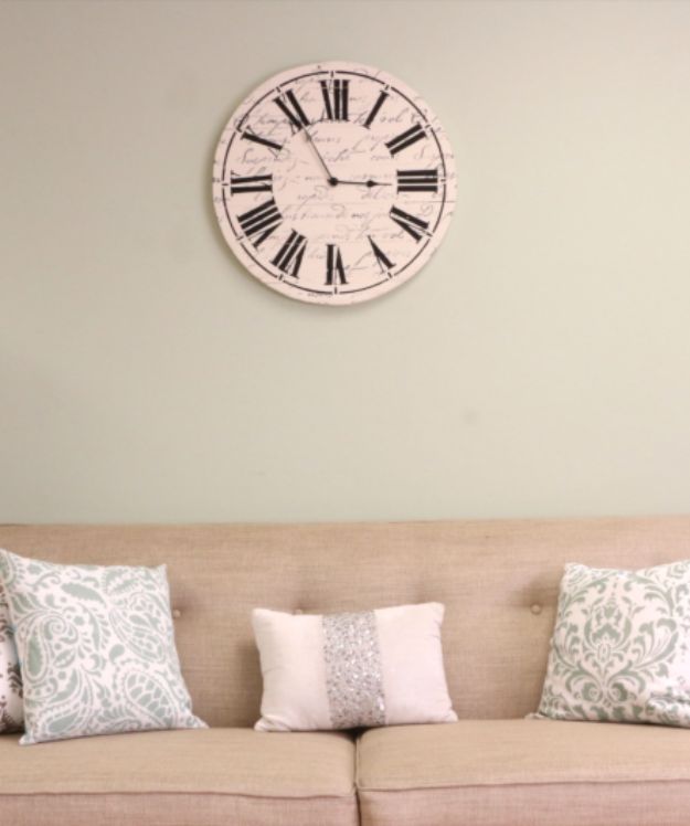DIY Clocks - Craft A Farmhouse Wall Clock Using Stencils - Easy and Cheap Home Decor Ideas and Crafts for Wall Clock - Cool Bedroom and Living Room Decor, Farmhouse and Modern