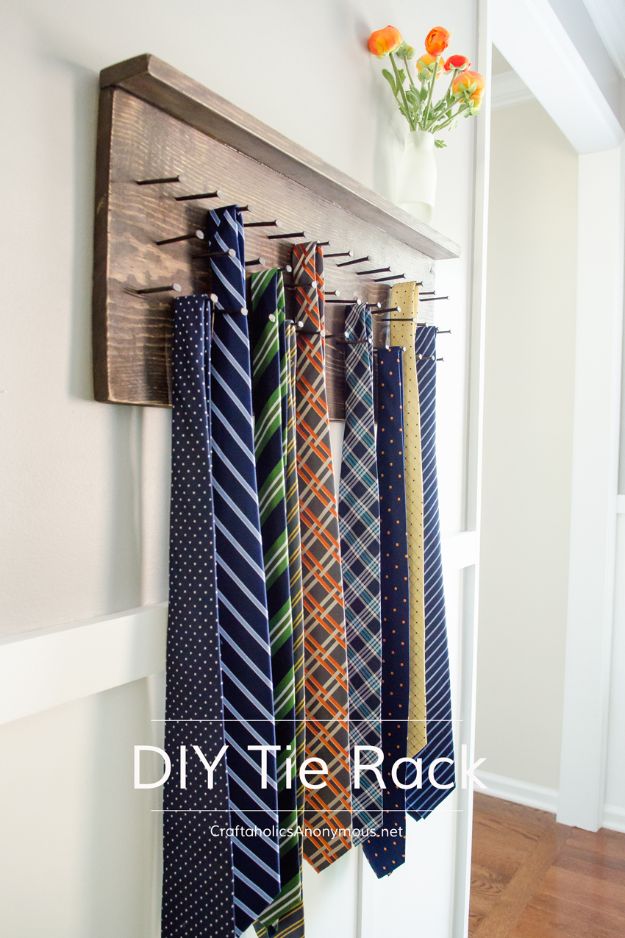 DIY Fathers Day Gifts - DIY Tie Rack - Homemade Presents and Gift Ideas for Dad - Cute and Easy Things to Make For Father
