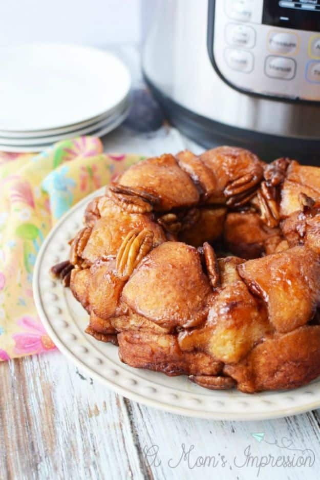 Instant Pot Desserts - Easy Instant Pot Monkey Bread - Easy Dessert Ideas to Make in Your Instant Pot - Quick Cheesecake, Brownies, Cake - Healthy Idea With Fruit, Gluten Free