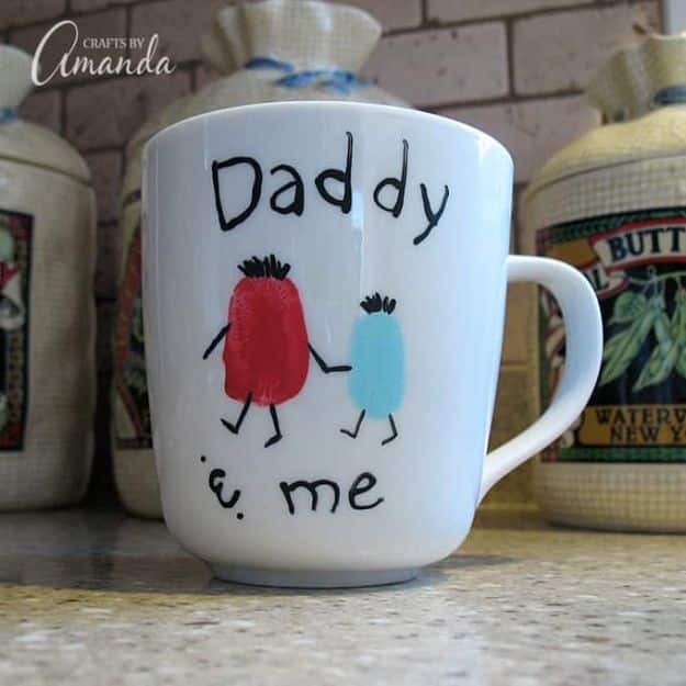 DIY Fathers Day Gifts - Fingerprint Daddy & Me Coffee Mug - Homemade Presents and Gift Ideas for Dad - Cute and Easy Things to Make For Father