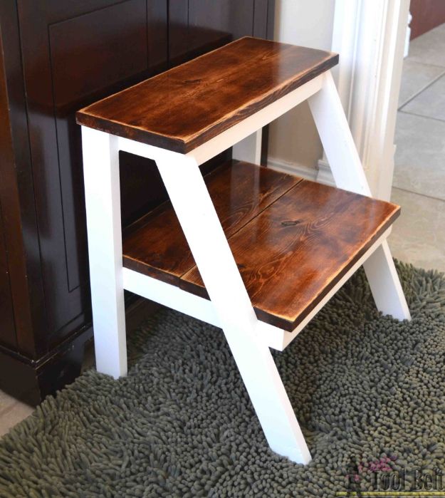 Easy Woodworking Projects - Kid’s Step Stool - Cool DIY Wood Projects for Beginners - Easy Project Ideas and Plans for Homemade Gifts and Decor