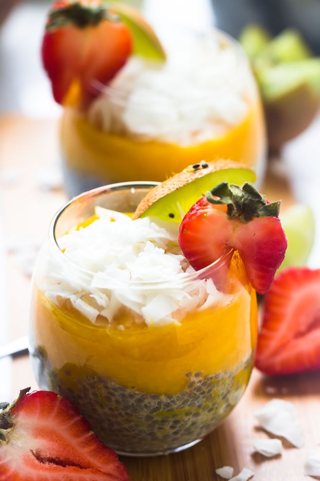 Best Coconut Recipes - No Bake Mango Coconut Chia Pudding - Easy Recipe Ideas With Coconut - Side Dishes, Salads and Dessert Idea Made With Coconut - Cake, Cookies, Salad, Chicken