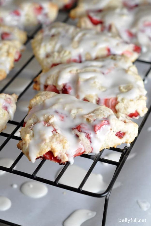 Best Strawberry Recipes - Strawberry Shortcake Scones - Easy Recipe Ideas With Fresh Strawberries - Dessert, Cakes, Breakfast, Muffins, Pie, Salad