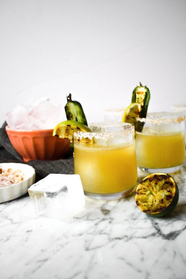Margarita Recipes - Charred Lime & Jalapeño Margaritas - Drink Recipes for a Party - Recipe Ideas for Blender Margaritas - Lime, Strawberry, Fruit | Easy Drinks With Tequila