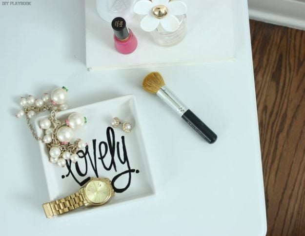 DIY Vanity Trays - Ikea Hack Vanity Tray - Easy Homemade Decor for Bathroom, Bedroom and Vanities - Tray to Store Jewelry and Accessories With These Cool and Easy Crafts