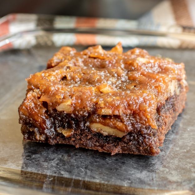 Brownie Recipes | Pecan Pie Brownies - Easy and Healthy Recipe Ideas for Brownies - Chocolate, Blondies, Gluten Free and Caramel