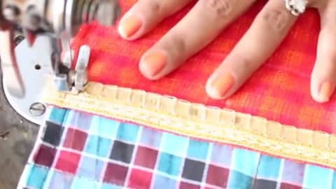 Use Fabric Scraps To Make This Sewing Machine Cover That Organizes, Plus Is The Cutest I’ve Ever Seen | DIY Joy Projects and Crafts Ideas