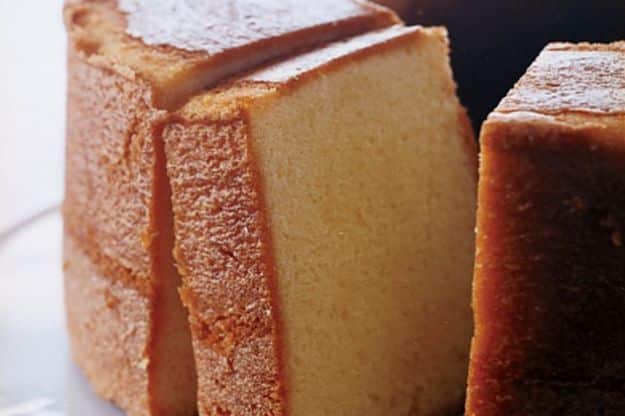 Celebrity Inspired Recipes - Elvis Presley's Favorite Whipping Cream Pound Cake - Healthy Dinners, Pies, Sweets and Desserts, Cooking for Families and Holidays - Crock Pot Treats