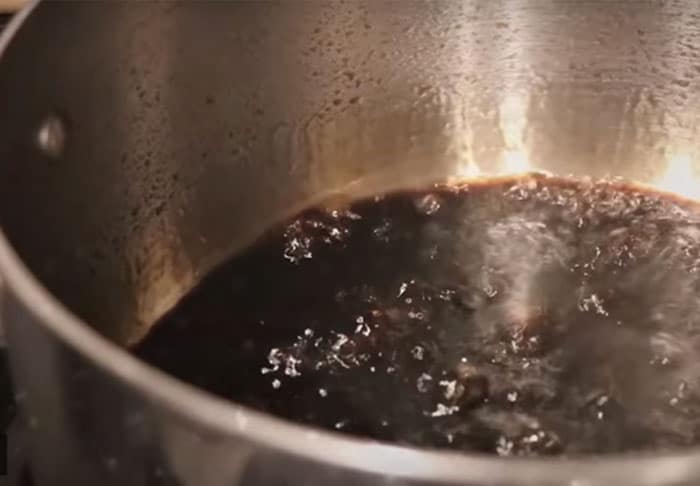 How to Make Dr. Pepper Syrup for Ice Cream
