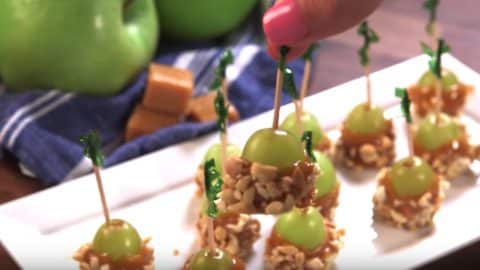 Caramel Apple Grapes Recipe | DIY Joy Projects and Crafts Ideas