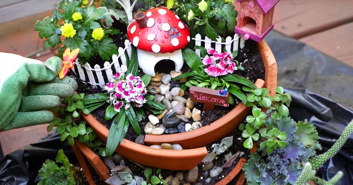 Diy Broken Pot Fairy Garden, Fairy Garden Pot
