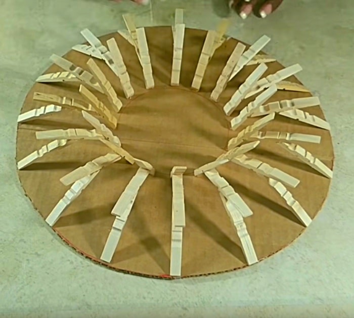 Learn to make a DIY Gold Clothespin Mirror