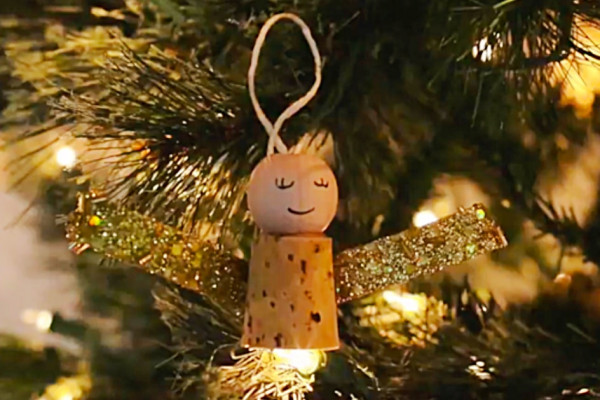 Learn to make a cheap easy DIY Wine Cork Angel watch tutorial
