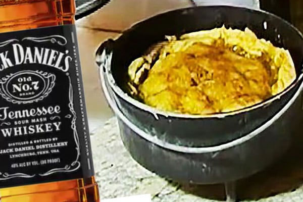 Homemade Peach Cobbler Recipe With Jack Daniels | Cast Iron Dutch Oven Recipe for Jack Daniels Peach Cobbler