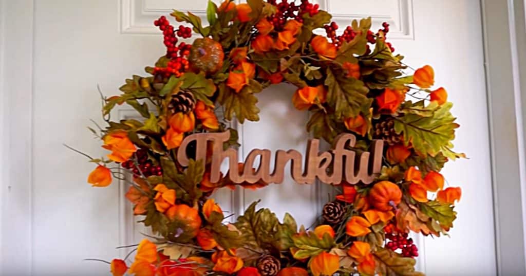 Learn to make this DIY Thanksgiving Wreath