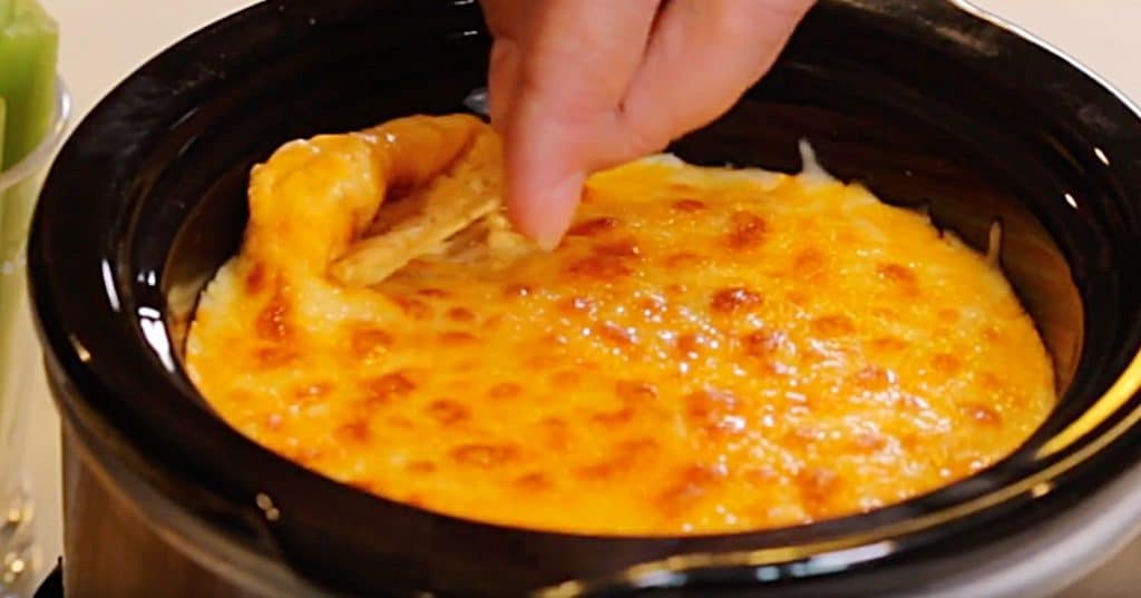 Make this Cheap easy Crockpot Buffalo Chicken Recipe