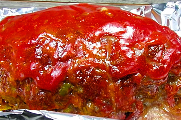 Learn to make a quick easy Copycat Cracker Barrel Meatloaf Recipe