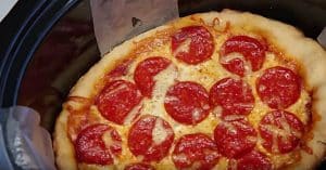 Crockpot Deep Dish Pizza With Pop Tube Dough