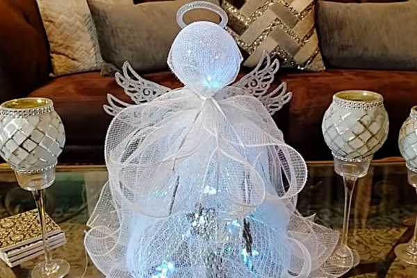 Learn to make this DIY Mesh Ribbon Christmas Angel from Dollar Tree Items