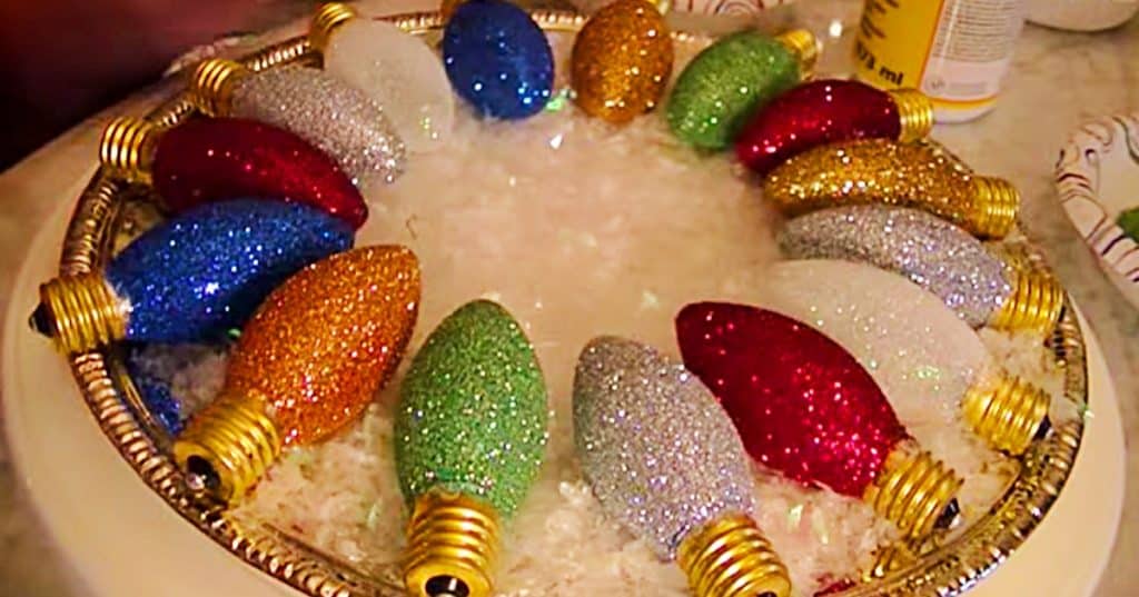Learn to make DIY recycled/ upcycled Christmas ornaments from old light bulbs