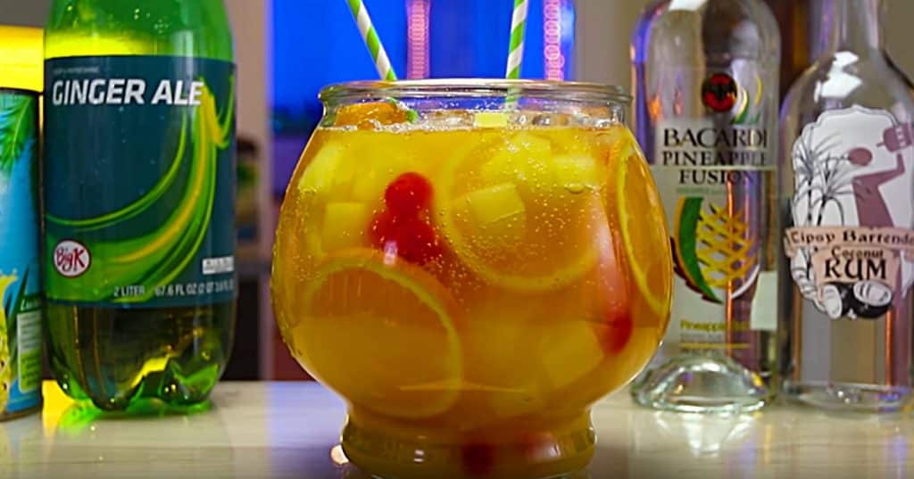 Make a sparkling pineapple rum punch this New Year's Eve