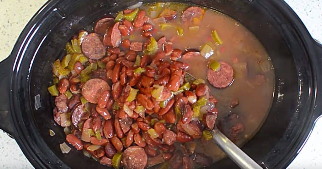 Learn to make this easy Cajun red beans and rice in the crockpot slow cooker